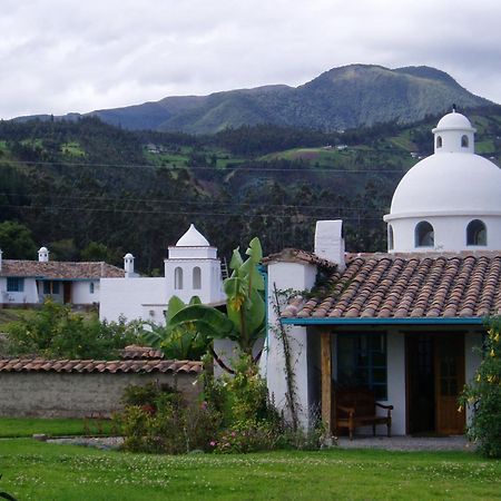 Las Palmeras Inn Otavalo Exteriér fotografie